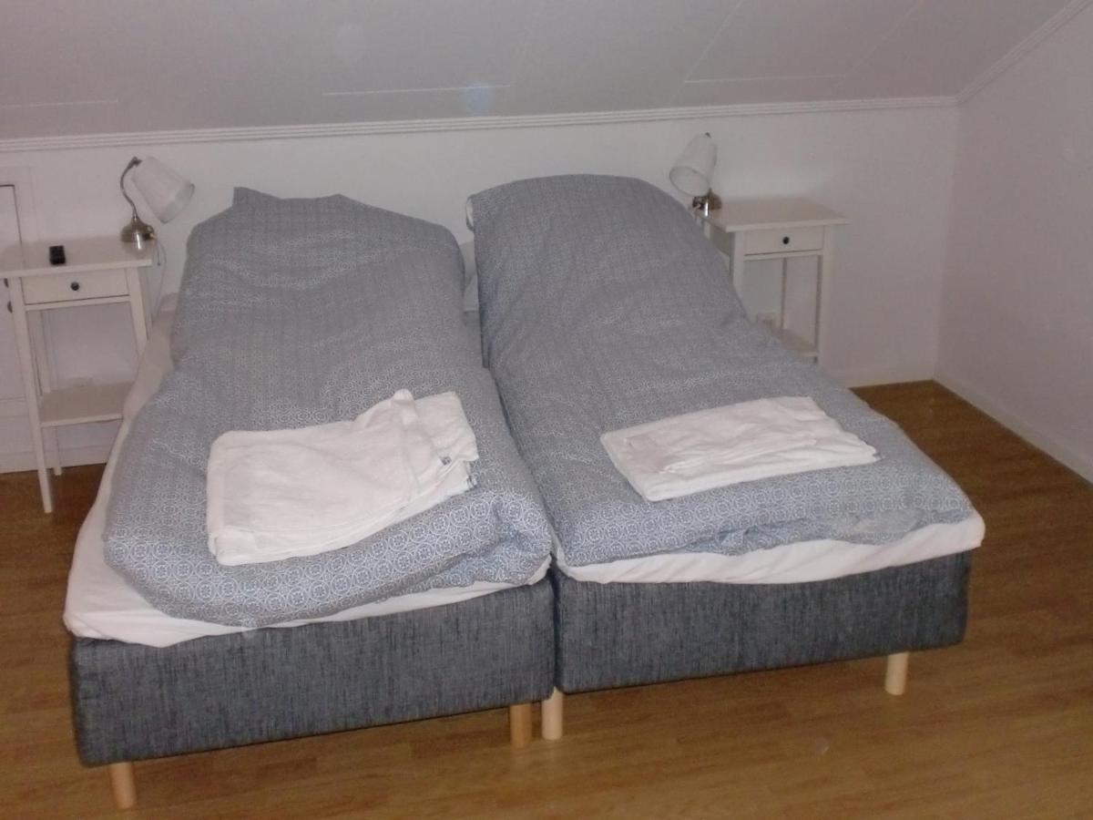 Trollhaettans Bed And Breakfast Chambre photo